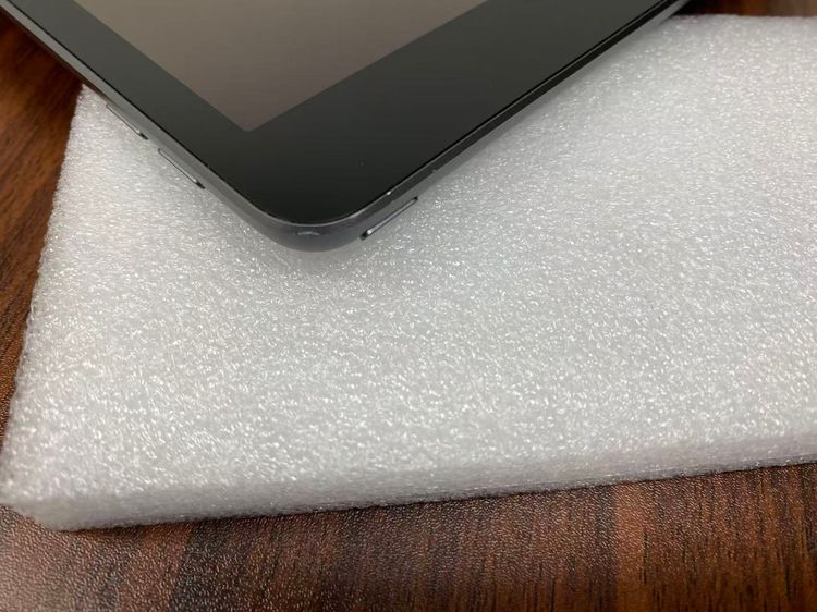 Apple iPad ��7���� Wi-Fi��128GB Space gray �Ÿ�����ʤ�