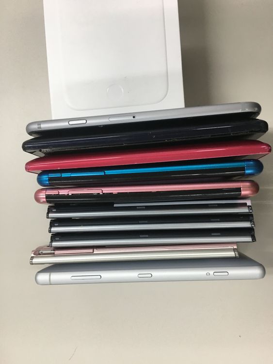 iPhone ���ˡ� �ٻ��� ������ NES ���ޥ� SO-05K iPhone6s¾ 10��
