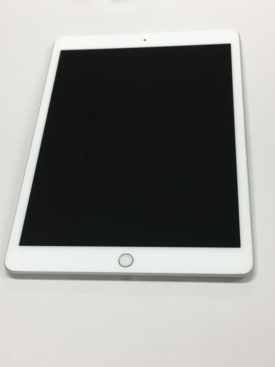 �ڥ�Х���BOX������ ����100�� SIM�ե꡼ Apple iPad ��7���� 32GB