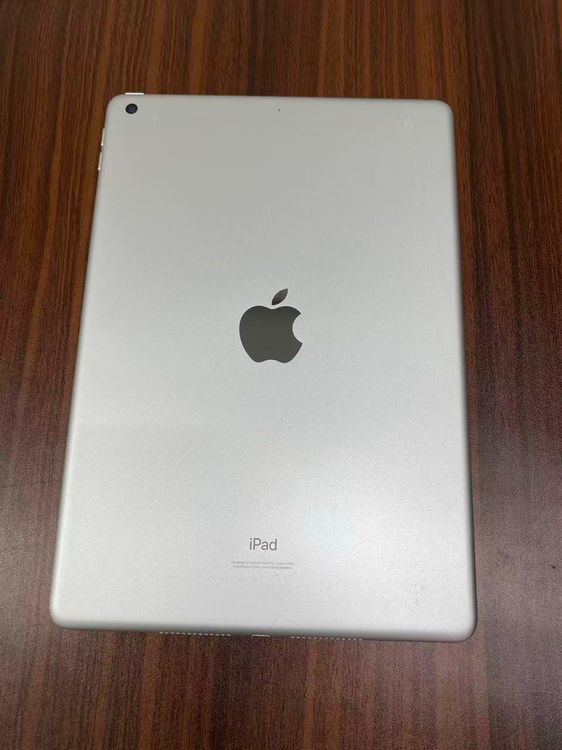 ����88��Apple iPad ��9���� Wi-Fi 64GB Silver ��������̤Ҥӳ��