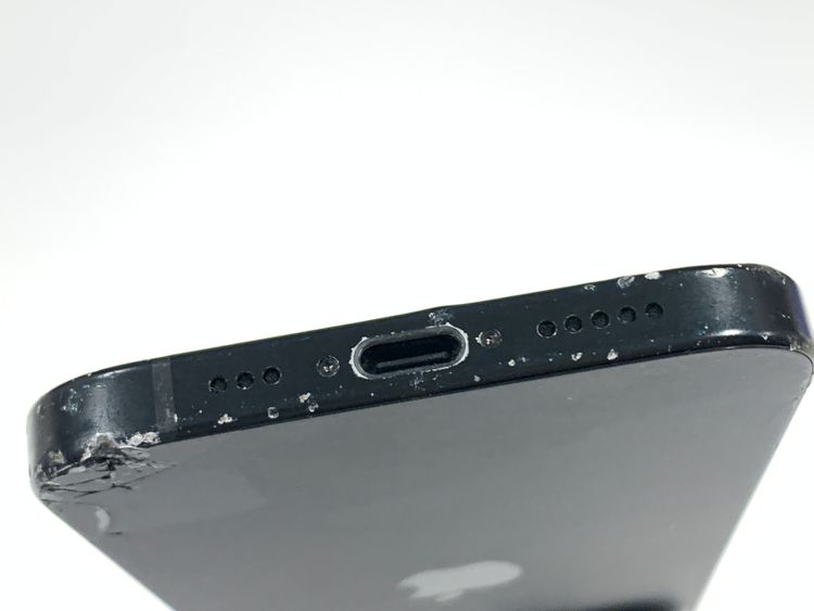 �ڥ�Х���BOX�� ����84%SIM�ե꡼ iPhone15 128GB �֥�å�