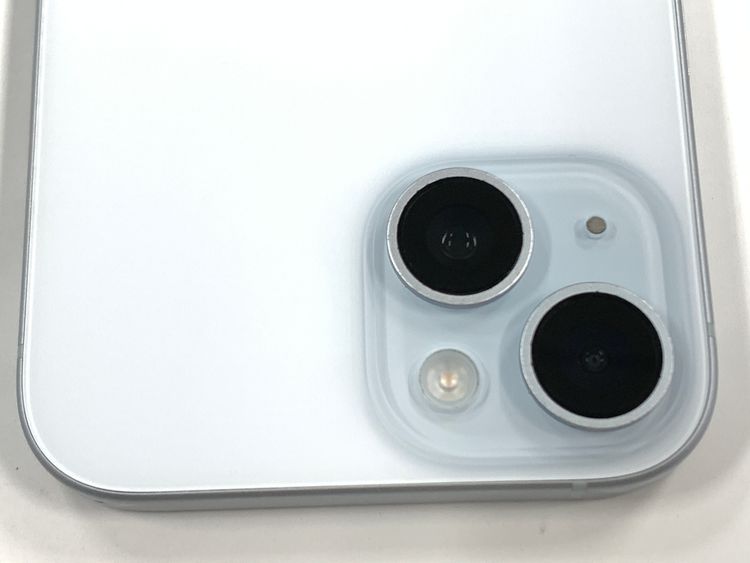 �ڥ�Х���BOX�� ����84%SIM�ե꡼ iPhone15 128GB �֥롼