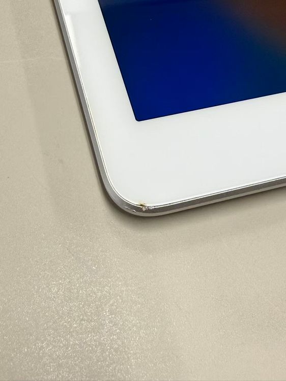 �ڥ�Х���BOX�� ����91�� iPad ��5���� 32GB ����С�