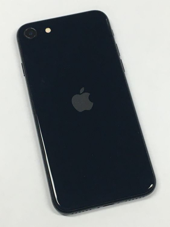 �ڥ�Х���BOX��Ķ���� ����86�� iPhone SE3 ��3���� 64GB SIM�ե꡼