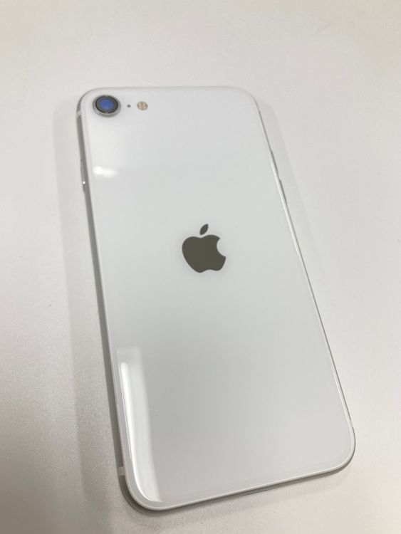 �ڥ�Х���BOX��Ķ���� ����92%SIM�ե꡼ iPhone SE2 ��2���� 64GB �ۥ磻��