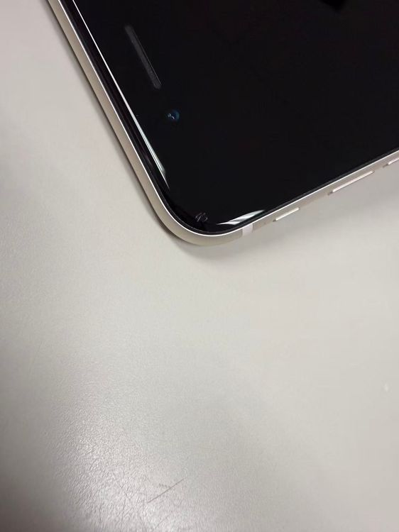 �ڥ�Х���BOX������ ����100%SIM�ե꡼iPhone SE(�裳����) 64GB