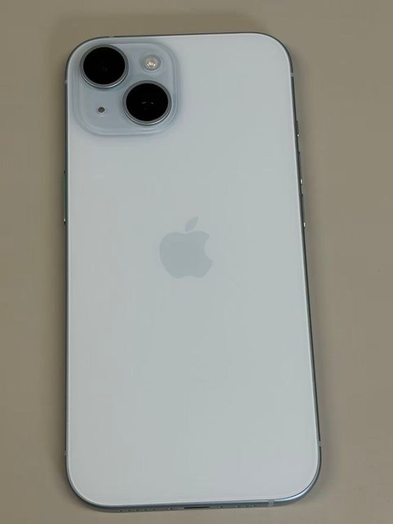 �ڥ�Х���BOX�ۿ���Ʊ�� ����100%SIM�ե꡼ iPhone15 128GB �֥롼
