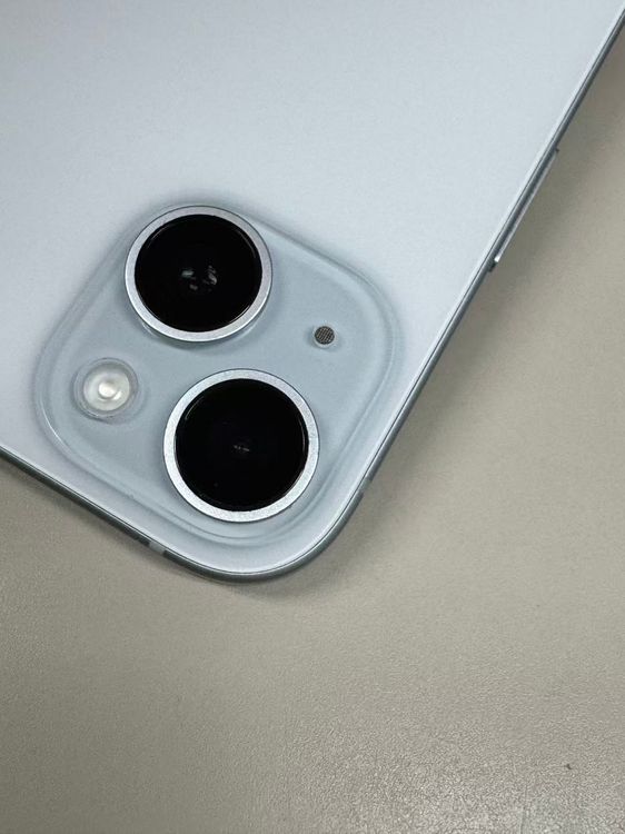 ڥХBOX 84%SIMե꡼ iPhone15 128GB ֥롼