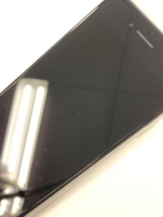 ����󥯡�����75%SIM�ե꡼iPhone SE(��2����) 64GB���ۥ磻��