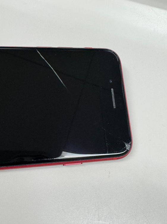 ڥХBOX SIMե꡼iPhone SE(裲) 64GB å