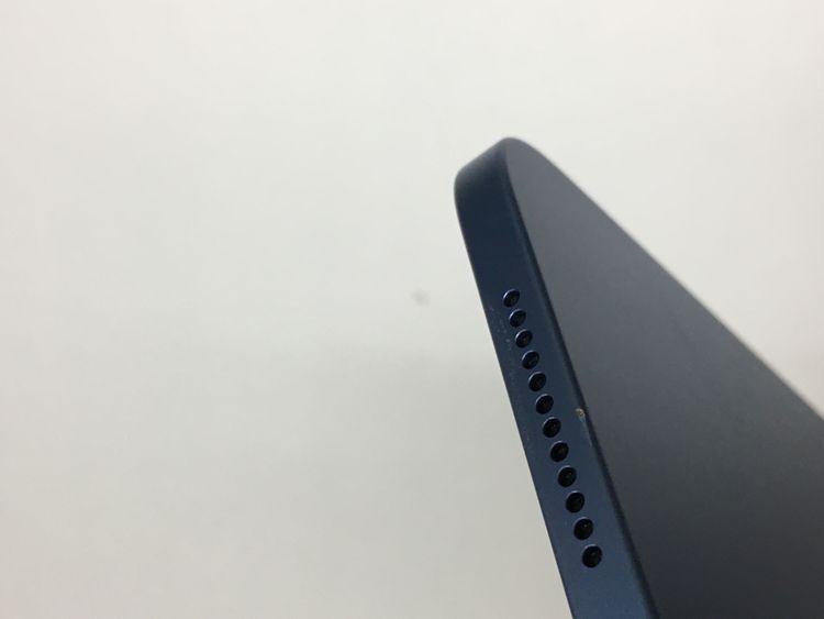 �ڥ�Х���BOX������83% Apple iPad ��10���� 64GB WiFi��ǥ� �֥롼