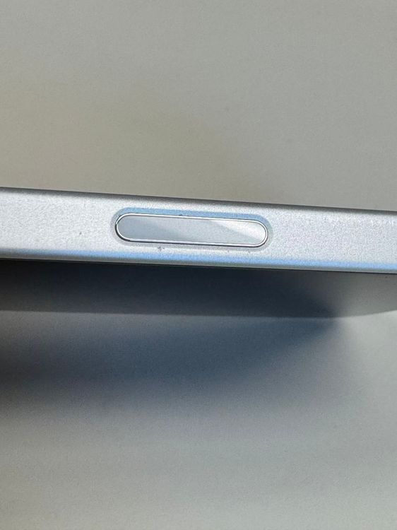 ڥХBOX 100%SIMե꡼ iPhone16 256GB ۥ磻