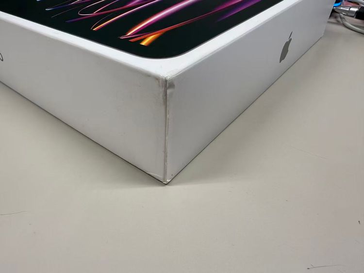 ̤������ SIM�ե꡼ iPad Pro ��6���� 12.9����� 1TB
