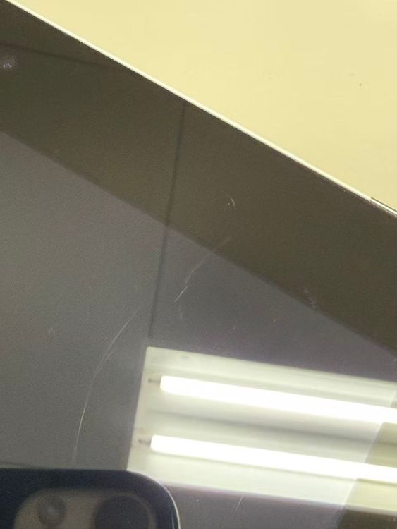 ���� ����100�� SIM�ե꡼ iPad ��9���� 64GB ����С�