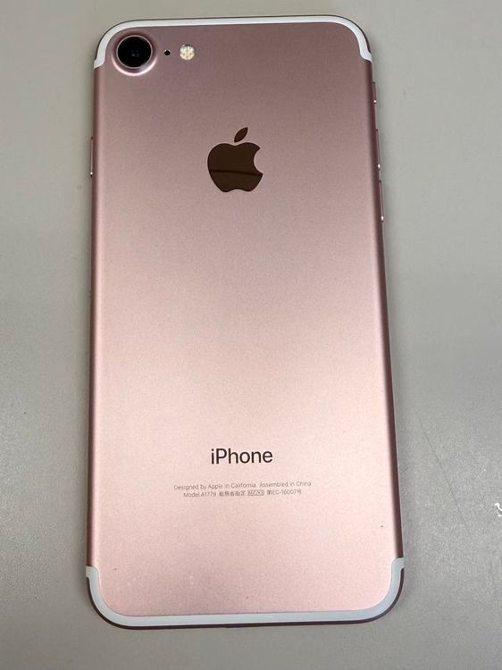 ������ ����84% SIM�ե꡼ iPhone7 32GB �������������