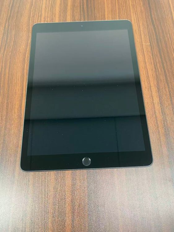 ����84��Apple iPad ��7���� Wi-Fi��32GB Space gray��������