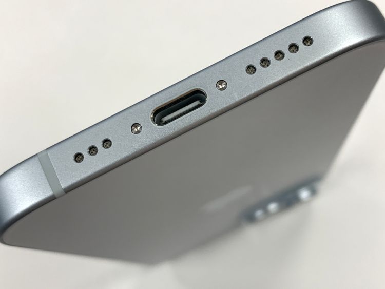 �ڥ�Х���BOX�� ���� ����98%SIM�ե꡼ iPhone15 128GB �֥롼