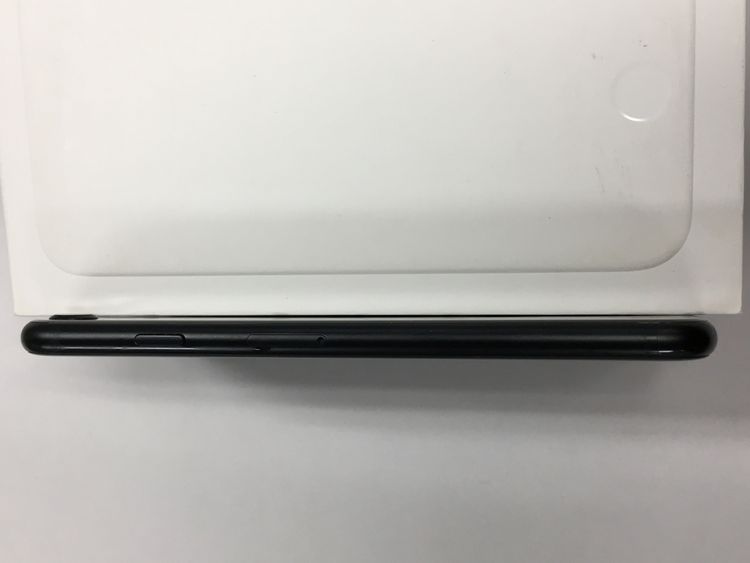 �ڥ�Х���BOX������ ����86�� iPhone SE ��2���� 64GB SIM�ե꡼ �֥�å�