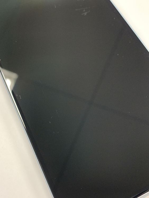 ڥХBOX 100%SIMե꡼ iPhone15 128GB ֥롼