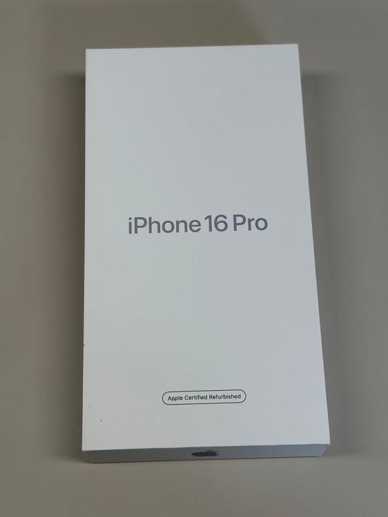 ����̤���� SIM�ե꡼ iPhone16 Pro 512GB �ǥ����ȥ����˥���