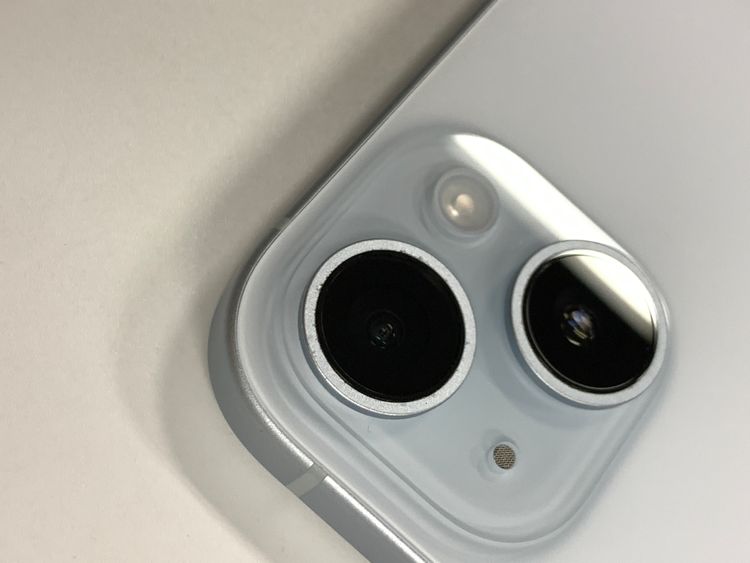 ڥХBOX 100%SIMե꡼ iPhone15 128GB ֥롼