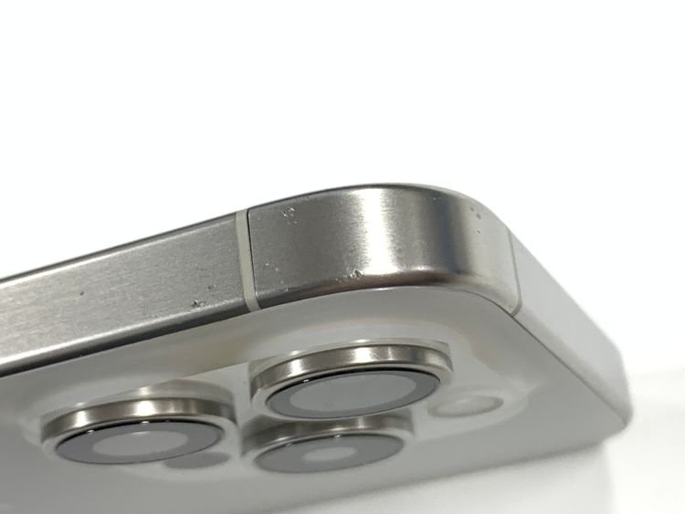 ����� ����77%SIM�ե꡼ iPhone15 Pro��128GB �ۥ磻�ȥ����˥���