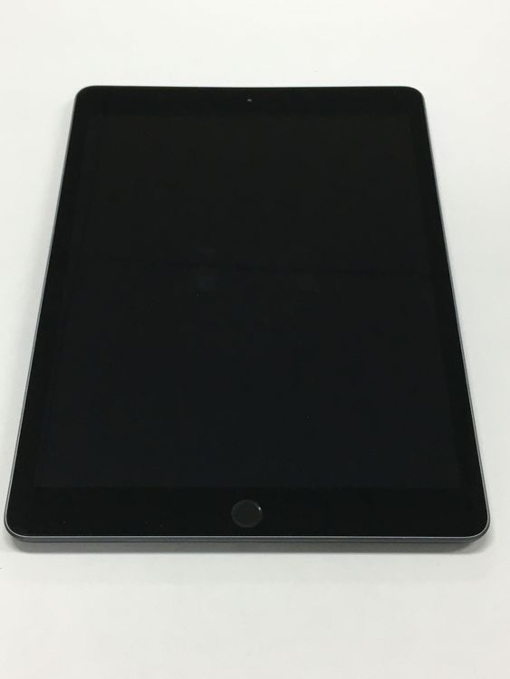 �ڥ�Х���BOX������ ����81�� Apple iPad ��8���� SIM�ե꡼ 32GB