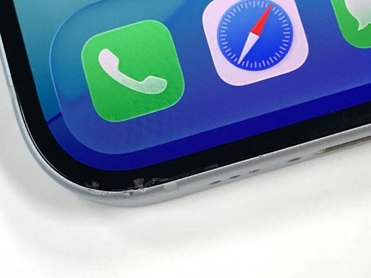 �ڥ�Х���BOX������90%SIM�ե꡼ iPhone15 128GB �֥롼