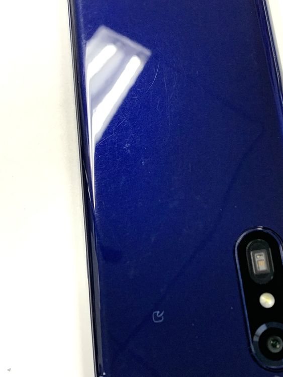 ����100%  au/UQ �餯�餯���ޡ��ȥե��� Lite MR01 64GB �ǥ����ץ֥롼