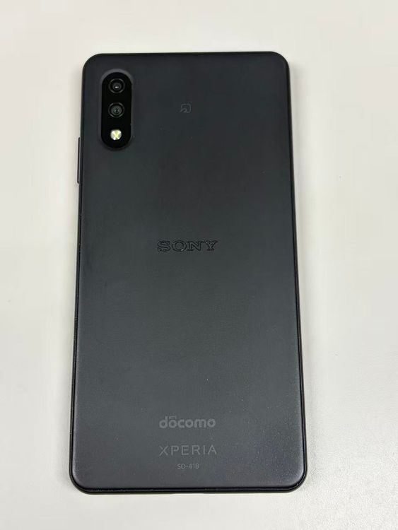 �ڥ�Х���BOX�� SIM���å������ docomo Xperia SO-41B �֥�å�