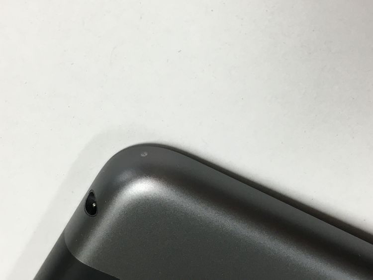 ���� ����90% Apple iPad ��8���� SIM�ե꡼ 32GB ���ڡ������쥤