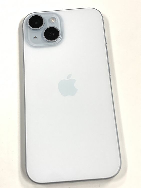 �ڥ�Х���BOX�ۿ���Ʊ�� ����86%SIM�ե꡼ iPhone15 128GB �֥롼