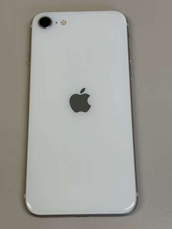�ڥ�Х���BOX�� ����Ʊ���� ����99%SIM�ե꡼ iPhone SE(��3����) 64GB