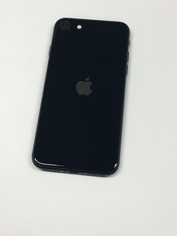 �ڥ�Х���BOX������ ����83�� SIM�ե꡼ iPhone SE ��3���� 64GB