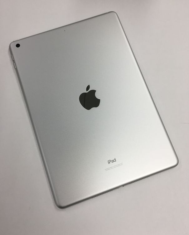 �ڥ�Х���BOX��Ķ���� ����83% Apple iPad ��8���� 32GB WiFi��ǥ�
