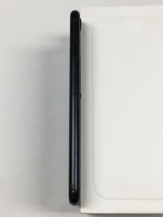 �ڥ�Х���BOX������86�� iPhone SE3 ��3���� 64GB SIM�ե꡼ �ߥåɥʥ���
