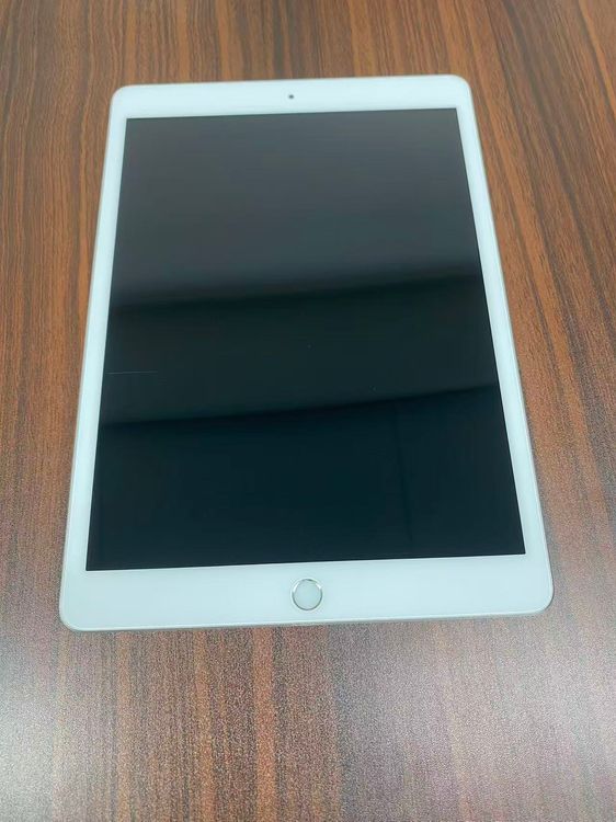 ����86��Apple iPad7Wi-Fi + Cellular32GB��Silver ������