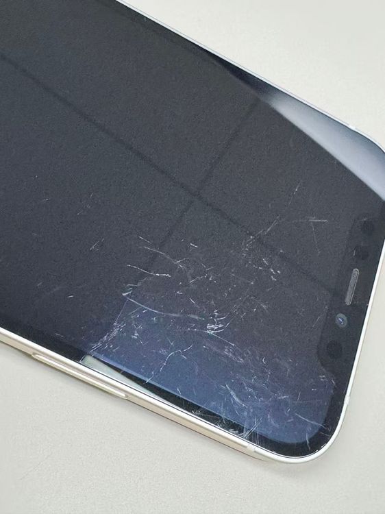 �ڥ�Х���BOX������100%SIM�ե꡼ iPhone12 64GB �ۥ磻��