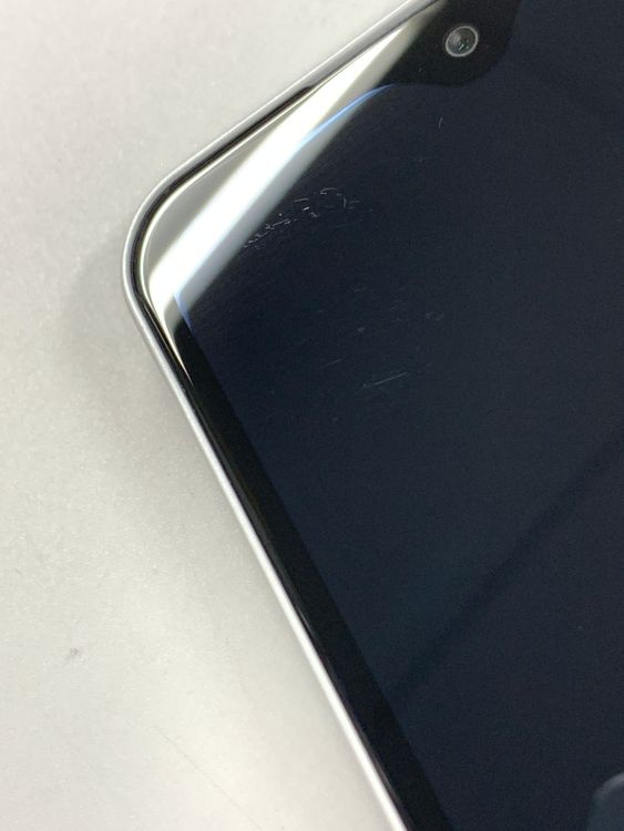 �ڥ�Х���BOX�� SIM�ե꡼ au arrows We FCG01 �ۥ磻��