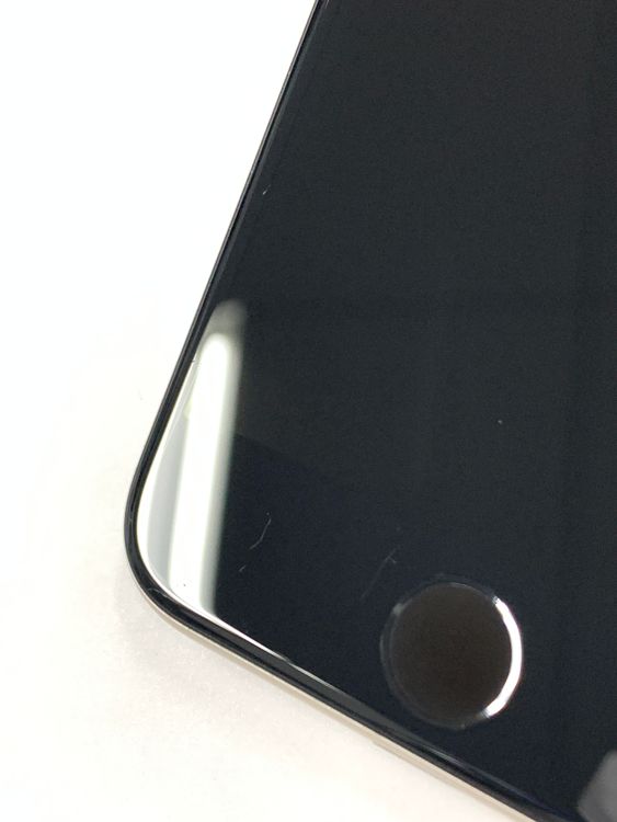 �ڥ�Х���BOX�� ����87%SIM�ե꡼iPhone SE(�裳����) 128GB���������饤��