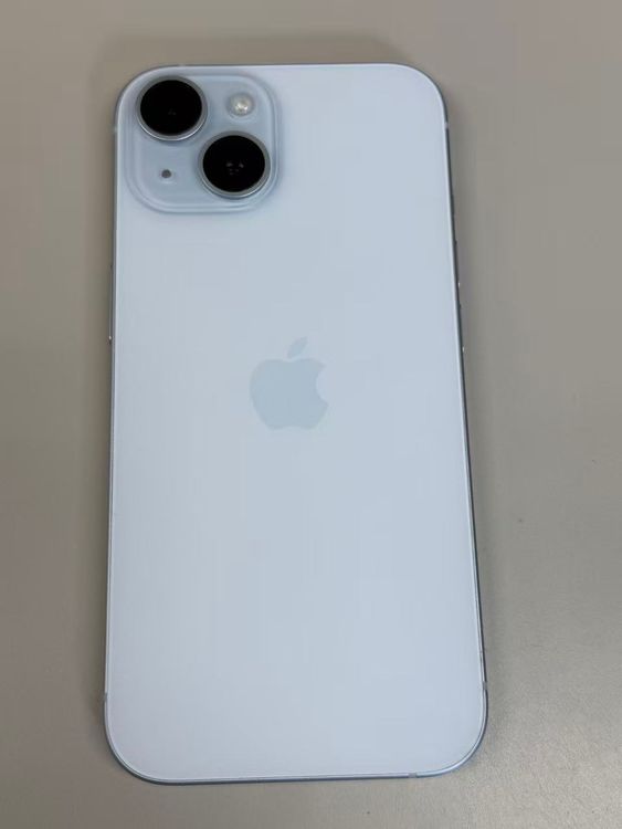 �ڥ�Х���BOX�� ���� ����88%SIM�ե꡼ iPhone15 128GB �֥롼