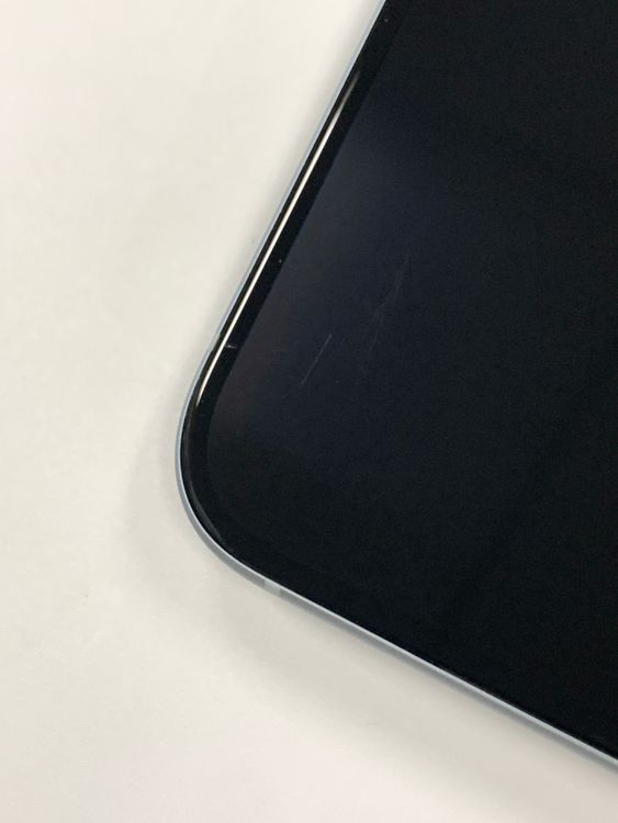 ڥХBOX 100%SIMե꡼ iPhone15 128GB ֥롼