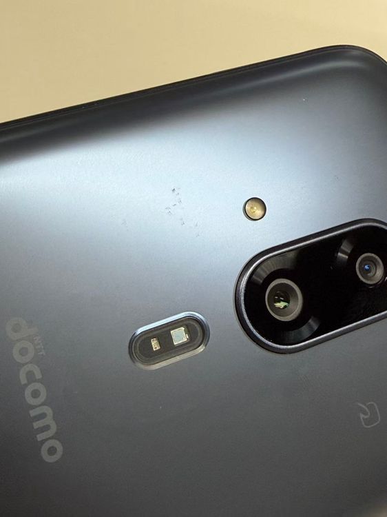 �ڥ�Х���BOX�۶����� docomo �餯�餯���ޡ��ȥե��� F-53E �ͥ��ӡ�