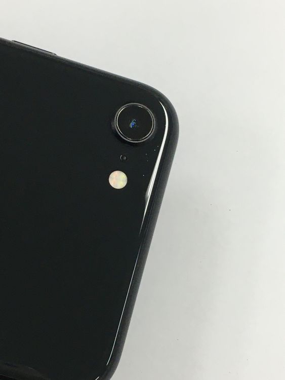 �ڥ�Х���BOX��Ķ���� ����89�� iPhone SE2 ��2���� 64GB SIM�ե꡼