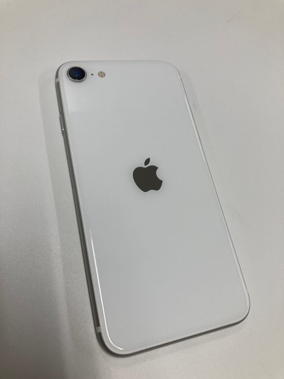 �ڥ�Х���BOX������ ����91%SIM�ե꡼ iPhone SE2 ��2���� 64GB �ۥ磻��