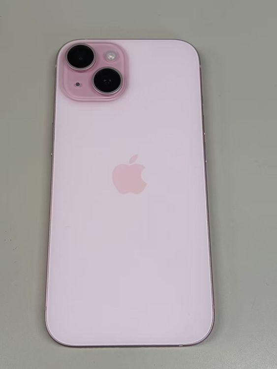 �ڥ�Х���BOX�ۿ���Ʊ�� ����86%SIM�ե꡼ iPhone15 128GB �ԥ�