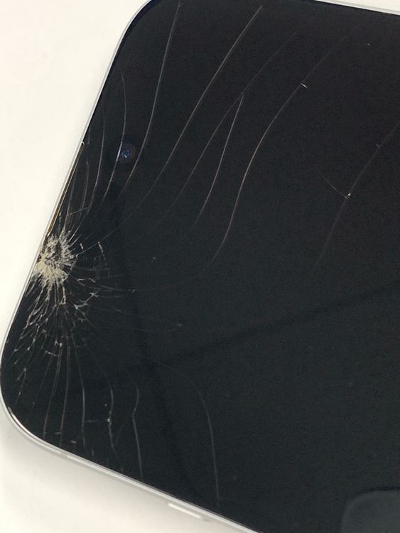 �ڥ�Х���BOX�� ����94%SIM�ե꡼iPhone 16 256GB���ۥ磻��