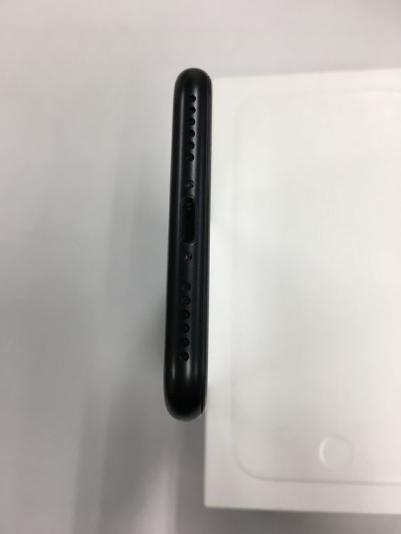 �ڥ�Х���BOX������87�� iPhone SE ��2���� 64GB SIM�ե꡼ �֥�å�