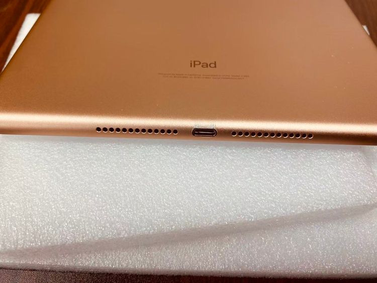 ��������Apple iPad ��6���� Wi-Fi��128GB Gold �Хåƥ꡼���̾�