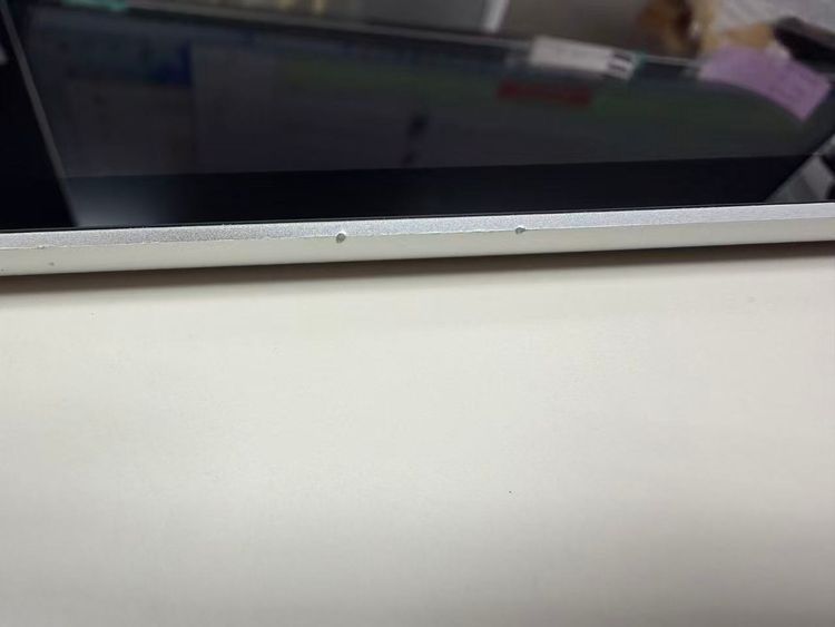 ������ ����91%  SIM�ե꡼iPad (��9����) 64GB ����С�